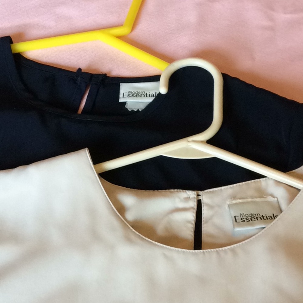 FINAL SALE PRICE Modern Essentials Short Sleeved Blouse Lot